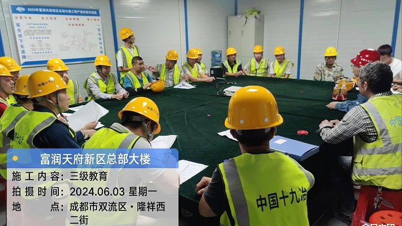 叉车证和挖掘机证哪个工资高