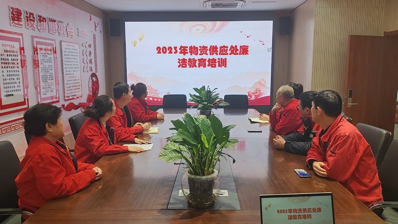 成人教育报班，收费标准背后的考量因素