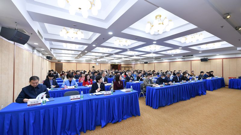 在进行保安证培训时，通常需要以下身份证复印件内容：